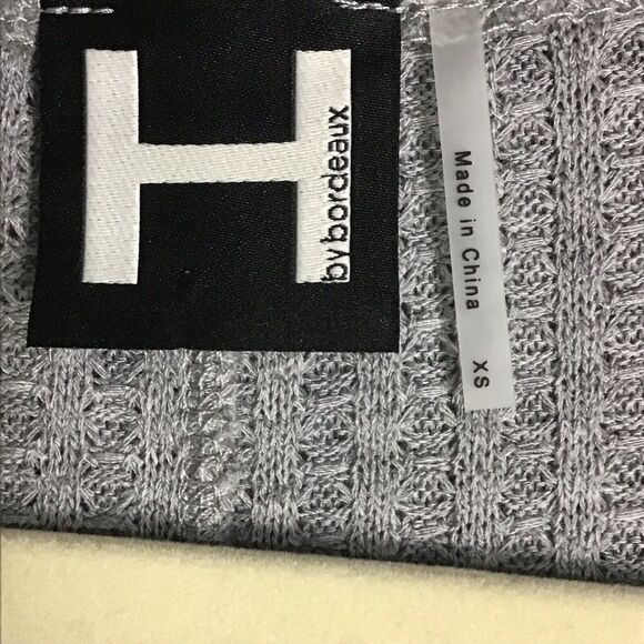 H by Bordeaux Women’s XS Gray Oversized Dolman Waffle Knit Thermal Pullover Top - Picture 3 of 12